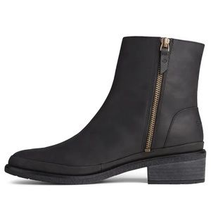 NWT Sperry Seaport Storm Mid Booties in Black